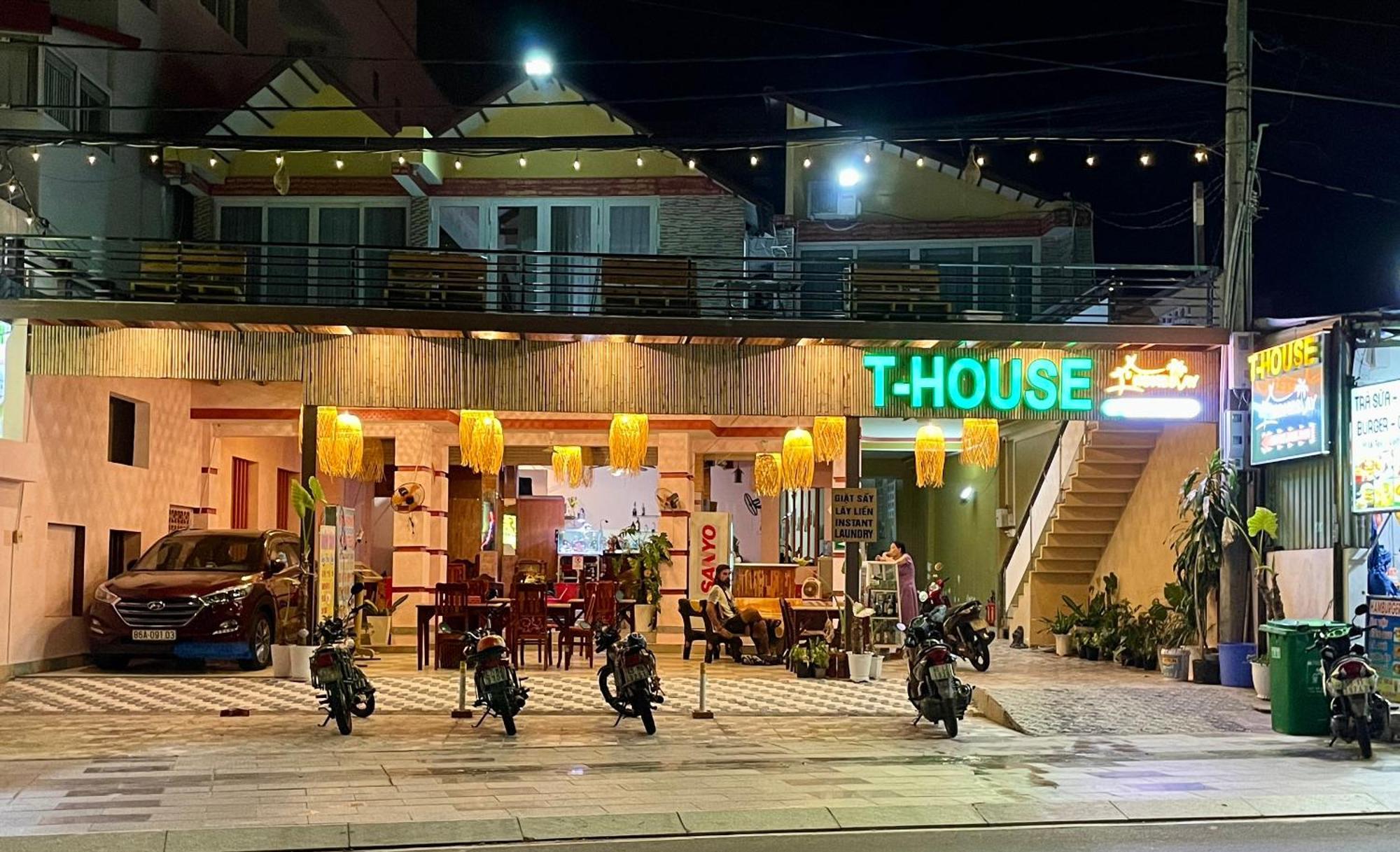 T'H Homestay Муйне Экстерьер фото